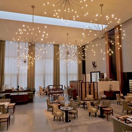 Grand Hyatt Gurgaon Hotel Exterior foto